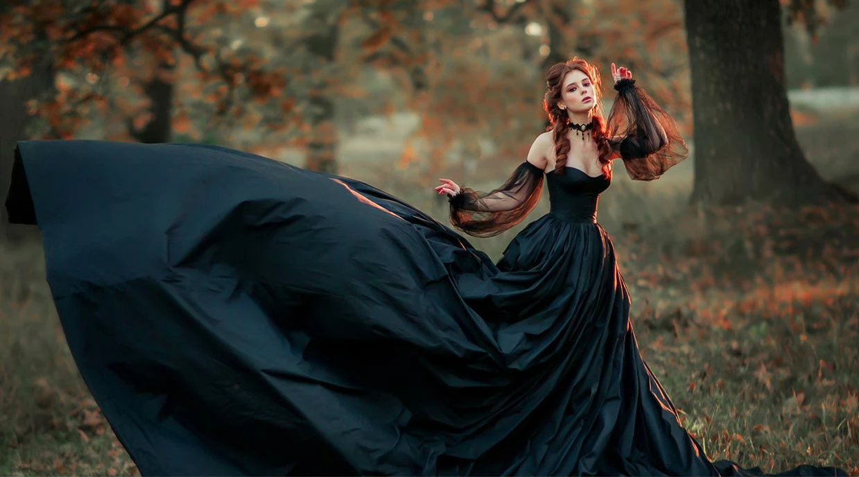 Spooky Threads -Spooky Threads Gothic Outfit Banner1