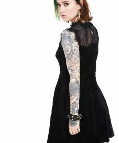 Jawbreaker Embroidered Rose Velvet Skater Dress -Spooky Threads dra 9357 bi 05 300x
